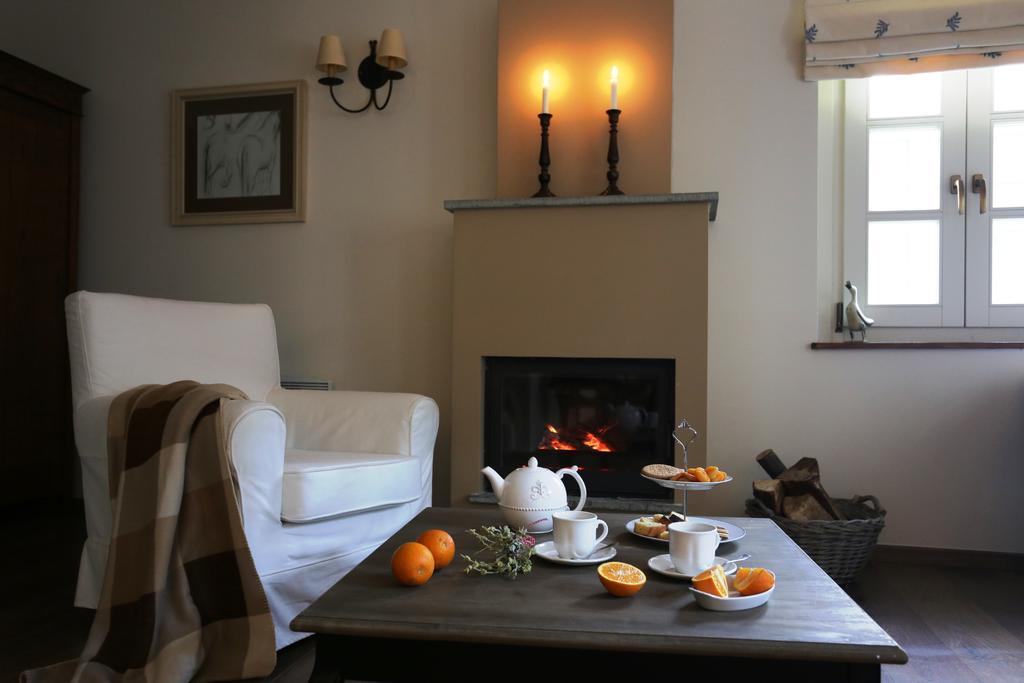 Gamila Rocks Mountain Hotel أريستي الغرفة الصورة